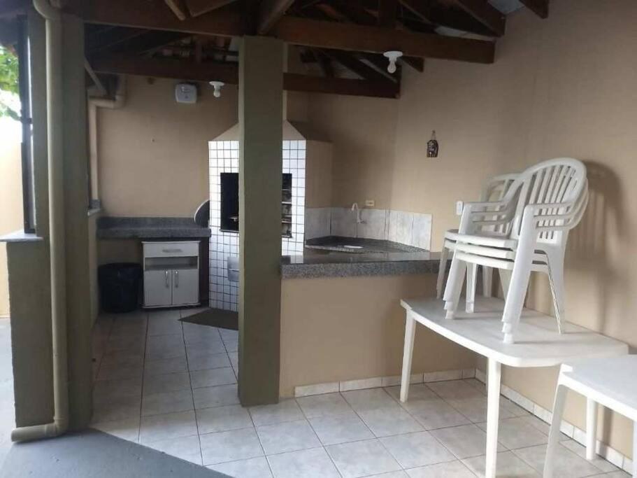 Ensolarado Apto Com Vista Para O Mar Matinhos Exterior foto